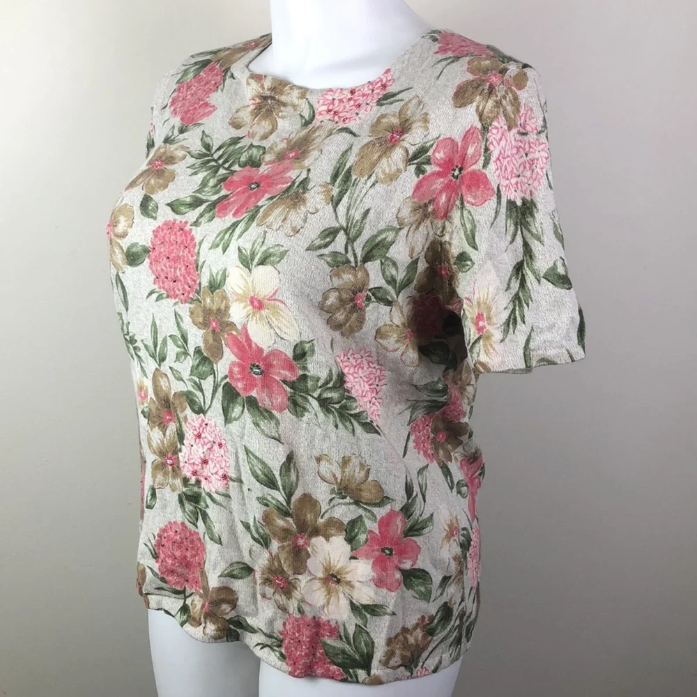 Short Sleeve Sweater Beaded Floral